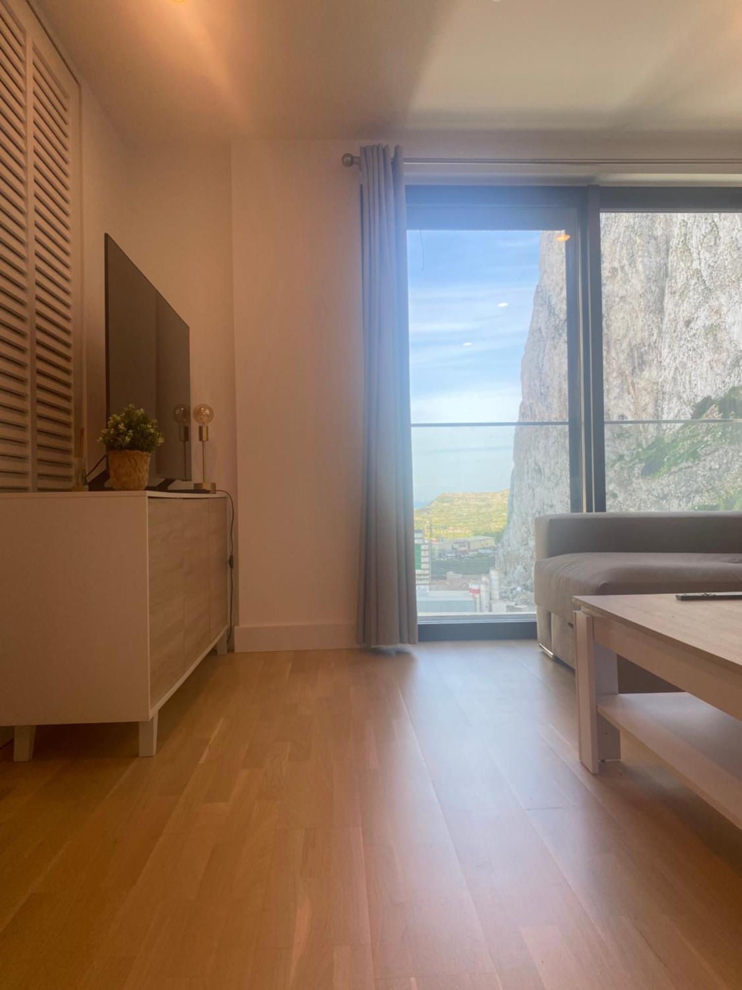 Cp Top Floor Luxury Studio With Spa And Pool Γιβραλτάρ Εξωτερικό φωτογραφία